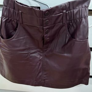 ZARA burgundy leather mini skirt with buttons and fleece lining